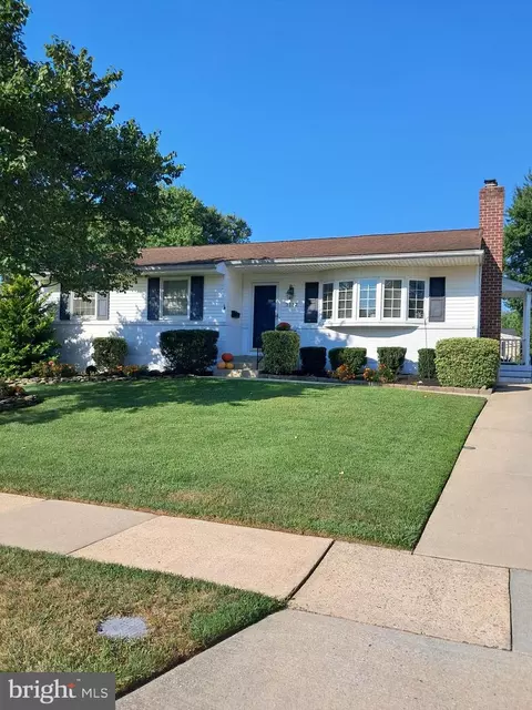 2112 Suburban Grns, Lutherville Timonium, MD 21093