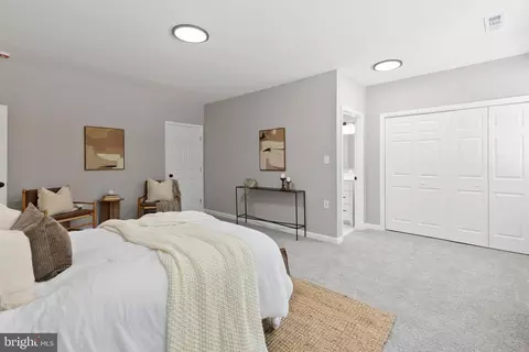 Bedroom - 708 E Seminary, Towson, MD 21286 photo 3 of 5