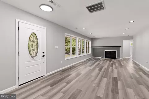Living - 708 E Seminary, Towson, MD 21286 photo 2 of 6
