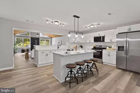 Kitchen - 708 E Seminary, Towson, MD 21286 photo 1 of 2