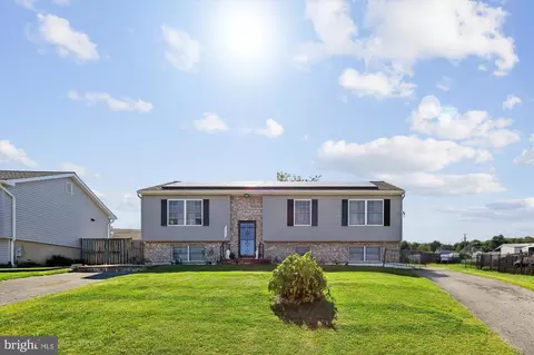 3115 Ripple Rd, Windsor Mill, MD 21244