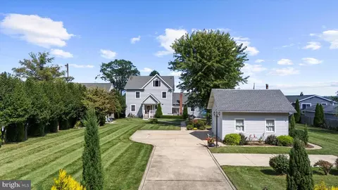 Exterior - 7521 Chesapeake Ave, Edgemere, MD 21219 photo 13 of 14