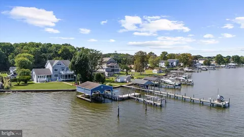 View/Area - 7521 Chesapeake Ave, Edgemere, MD 21219 photo 2 of 15