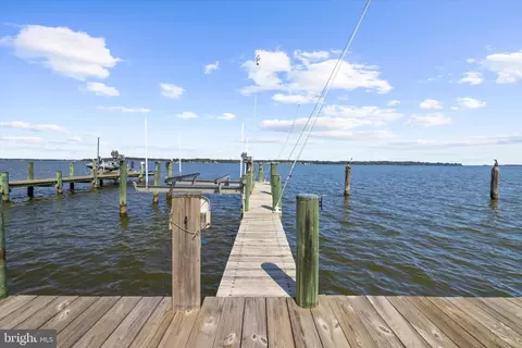 View/Area - 7521 Chesapeake Ave, Edgemere, MD 21219 photo 4 of 15