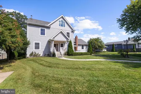 Exterior - 7521 Chesapeake Ave, Edgemere, MD 21219 photo 10 of 14