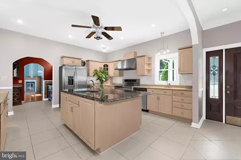 Kitchen - 7521 Chesapeake Ave, Edgemere, MD 21219 photo 1 of 6