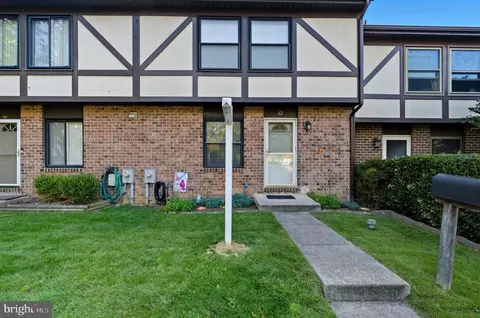 12 Borgia Ct, Parkville, MD 21234