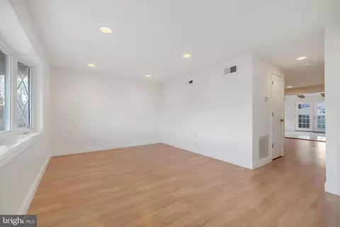 Living - 8012 Wynbrook Rd, Baltimore, MD 21224 photo 2 of 4