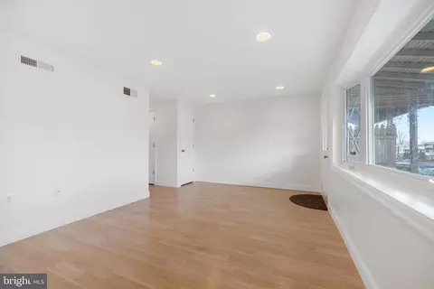 Living - 8012 Wynbrook Rd, Baltimore, MD 21224 photo 3 of 4