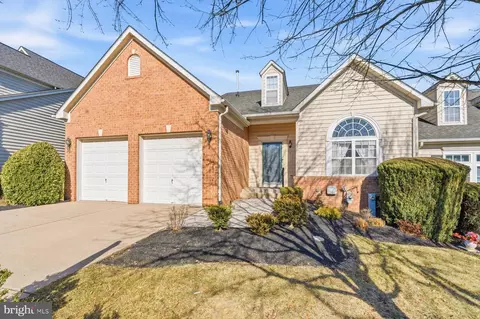 8330 Meadowsweet Rd #8330, Pikesville, MD 21208