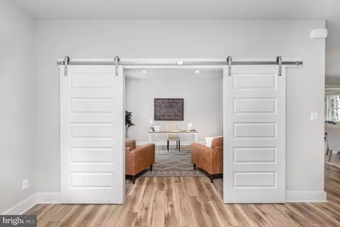 Entry Way - 3104 Paper Mill Rd, Phoenix, MD 21131 photo 15 of 18