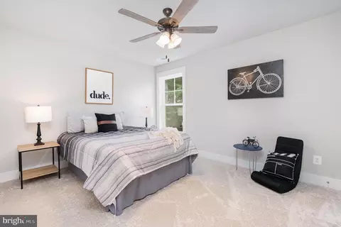 Bedroom - 3104 Paper Mill Rd, Phoenix, MD 21131 photo 4 of 10