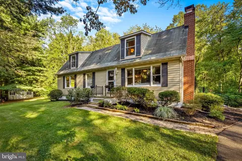 18709 Frederick Rd, Parkton, MD 21120