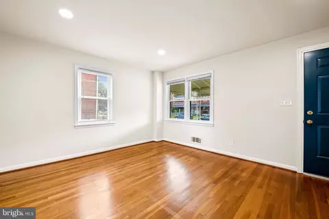 2235 Graythorn Rd, Middle River, MD 21220 photo 6