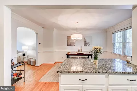 Dining - 424 Dumbarton Rd, Baltimore, MD 21212 photo 4 of 4