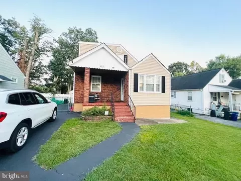 8113 Dalesford Rd, Parkville, MD 21234