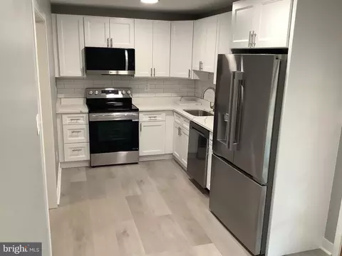 9422 Windpine Rd #9422, Middle River, MD 21220 photo 10