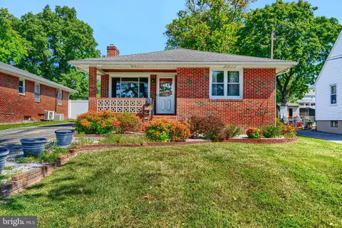 314 Savannah Rd, Essex, MD 21221