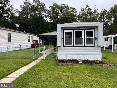 110 Judywood Ln, Essex, MD 21221