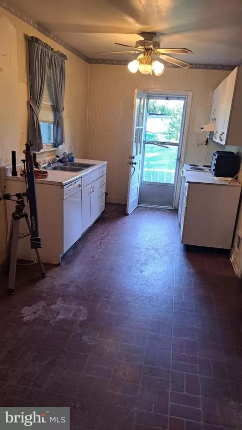 Kitchen - 4401 E Joppa Rd, Perry Hall, MD 21128 photo 1 of 2