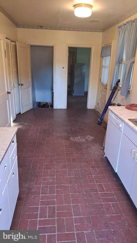 Entry Way - 4401 E Joppa Rd, Perry Hall, MD 21128 photo 1 of 1