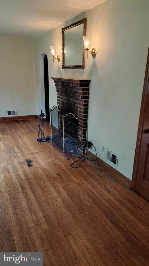 Living - 4401 E Joppa Rd, Perry Hall, MD 21128 photo 2 of 3