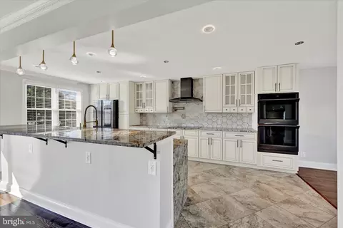 9205 Greenhouse Cir, Nottingham, MD 21236