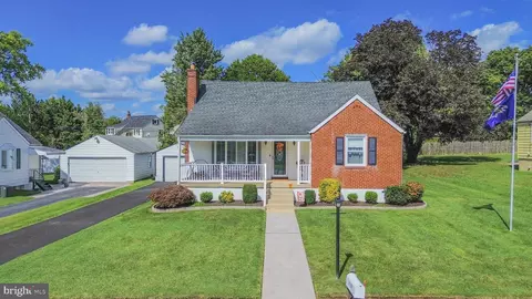 Exterior - 4208 Soth Ave, Nottingham, MD 21236 photo 3 of 11