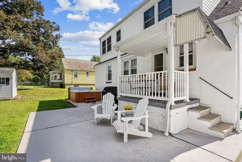 Exterior - 4208 Soth Ave, Nottingham, MD 21236 photo 7 of 11
