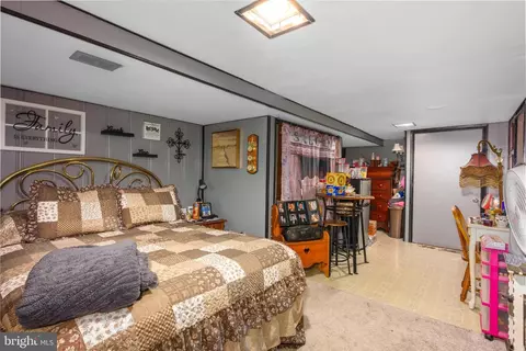 2122 Firethorn Rd, Middle River, MD 21220 photo 10