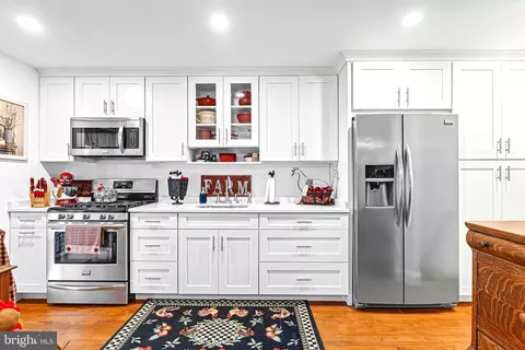 7815 Rockbourne Rd, Dundalk, MD 21222