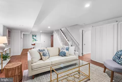 Living - 710 Anneslie Rd, Baltimore, MD 21212 photo 2 of 2