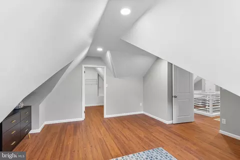 Entry Way - 710 Anneslie Rd, Baltimore, MD 21212 photo 7 of 7