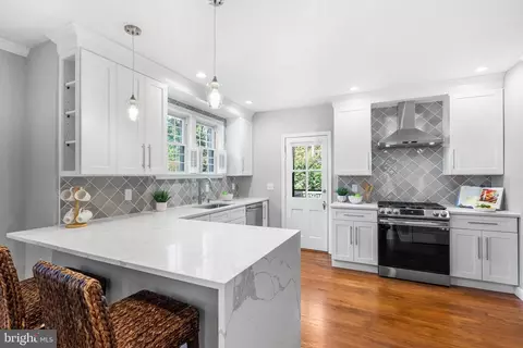 Kitchen - 710 Anneslie Rd, Baltimore, MD 21212 photo 2 of 4
