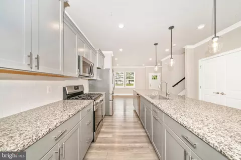Entry Way - 7876 Johnnycake Rd, Windsor Mill, MD 21244 photo 4 of 8