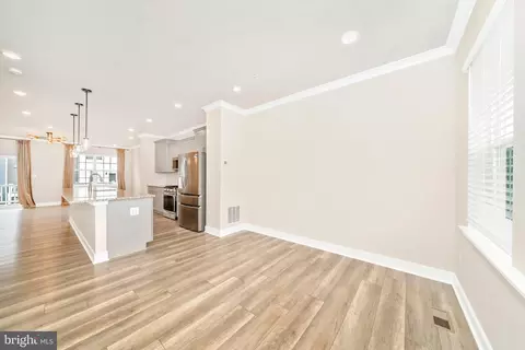 Entry Way - 7876 Johnnycake Rd, Windsor Mill, MD 21244 photo 2 of 8