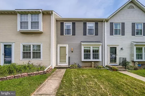 Exterior - 9 Bridgeview Ct, Nottingham, MD 21236 photo 2 of 4