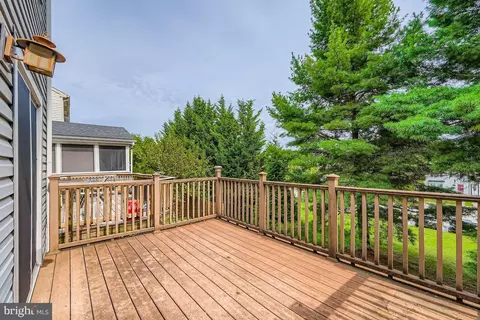 Exterior - 9 Bridgeview Ct, Nottingham, MD 21236 photo 4 of 4
