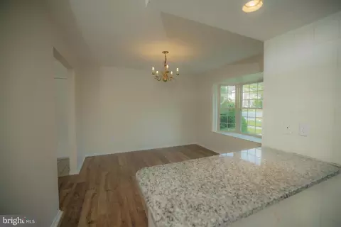 Living - 9 Bartley Ct, Nottingham, MD 21236 photo 4 of 6