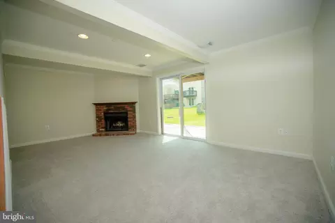 Living - 9 Bartley Ct, Nottingham, MD 21236 photo 6 of 6