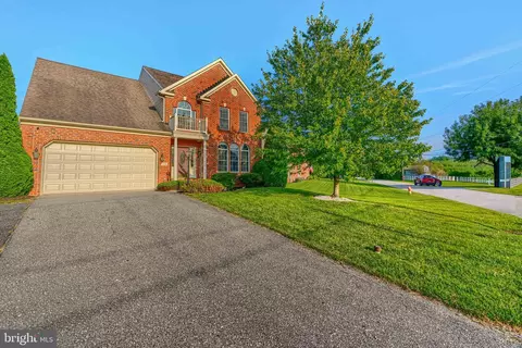 Exterior - 5636 Allender Rd, White Marsh, MD 21162 photo 2 of 10