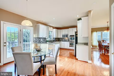 Kitchen - 5636 Allender Rd, White Marsh, MD 21162 photo 8 of 9