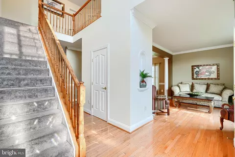 Entry Way - 5636 Allender Rd, White Marsh, MD 21162 photo 1 of 5