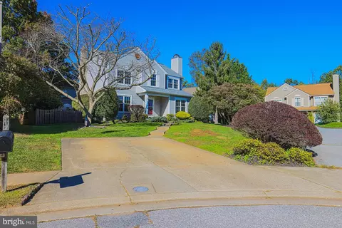 10 Simpson Ct, Reisterstown, MD 21136