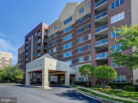 12240 Roundwood Rd #410, Lutherville Timonium, MD 21093
