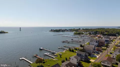 2806 Bay Dr, Sparrows Point, MD 21219 photo 43