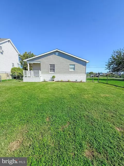 2806 Bay Dr, Sparrows Point, MD 21219 photo 35