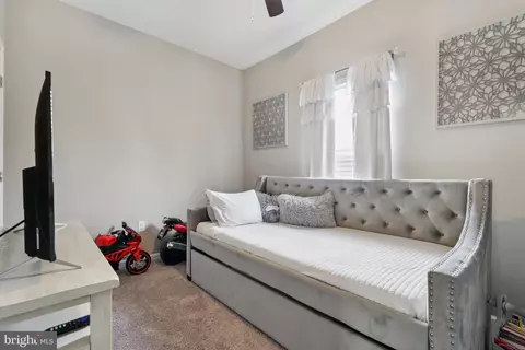Bedroom - 7520 Avondale Ave, Baltimore, MD 21224 photo 4 of 6