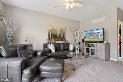 Living - 7520 Avondale Ave, Baltimore, MD 21224 photo 2 of 2