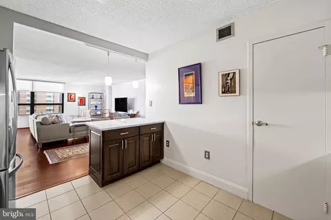 205 E Joppa Rd #1209, Towson, MD 21286 photo 14